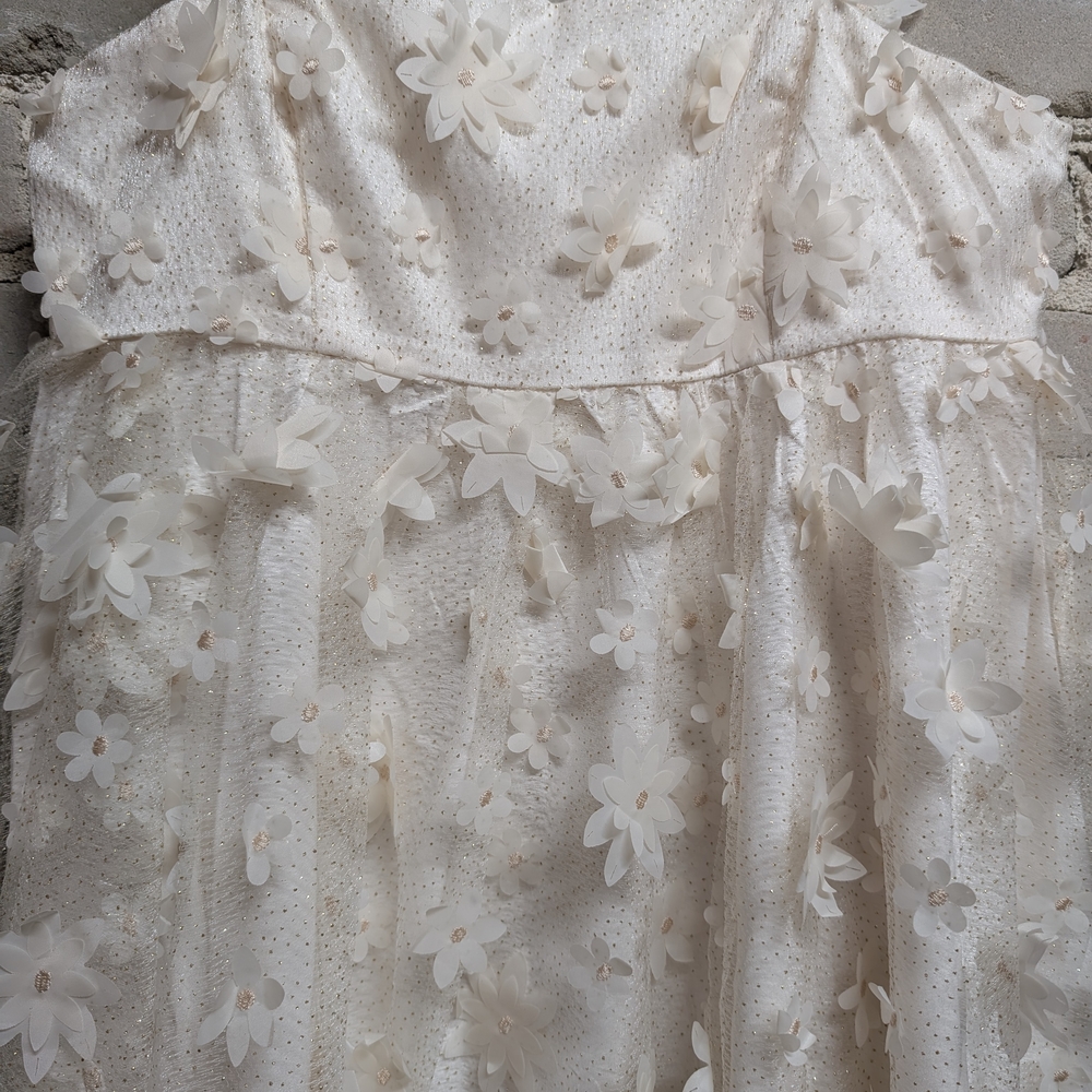 Elegant Cream Floral Kids Dress - Picture 2 of 5